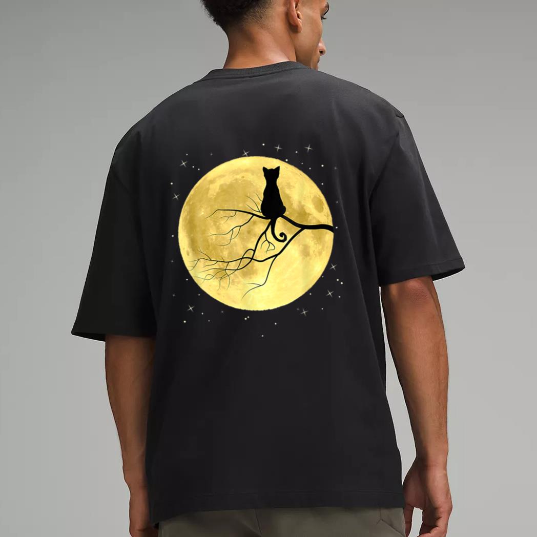 Cat Silhouette On Moon Mystical Cat Halloween Cat And Moon Men T-Shirt