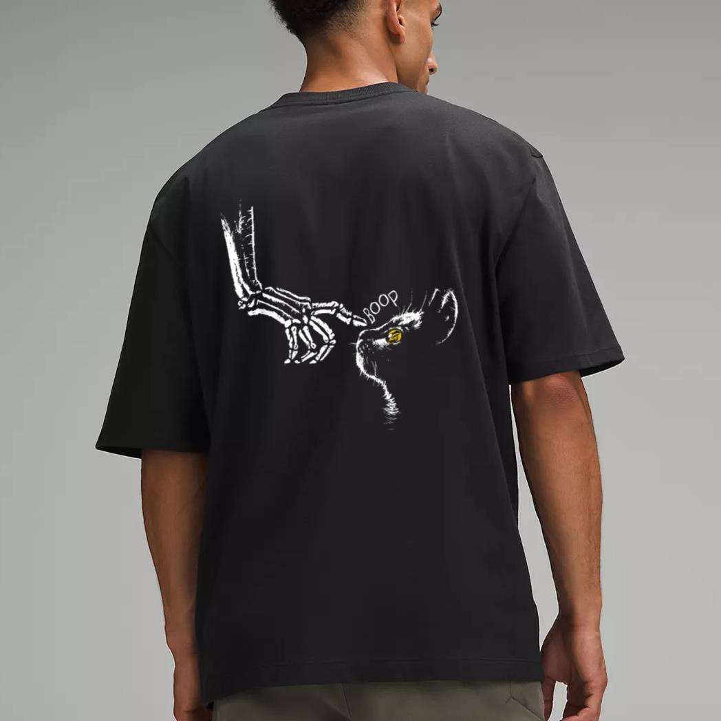 Halloween Cute Skeleton Hand Black Cat Boop Nose Cat Lover Men T-Shirt