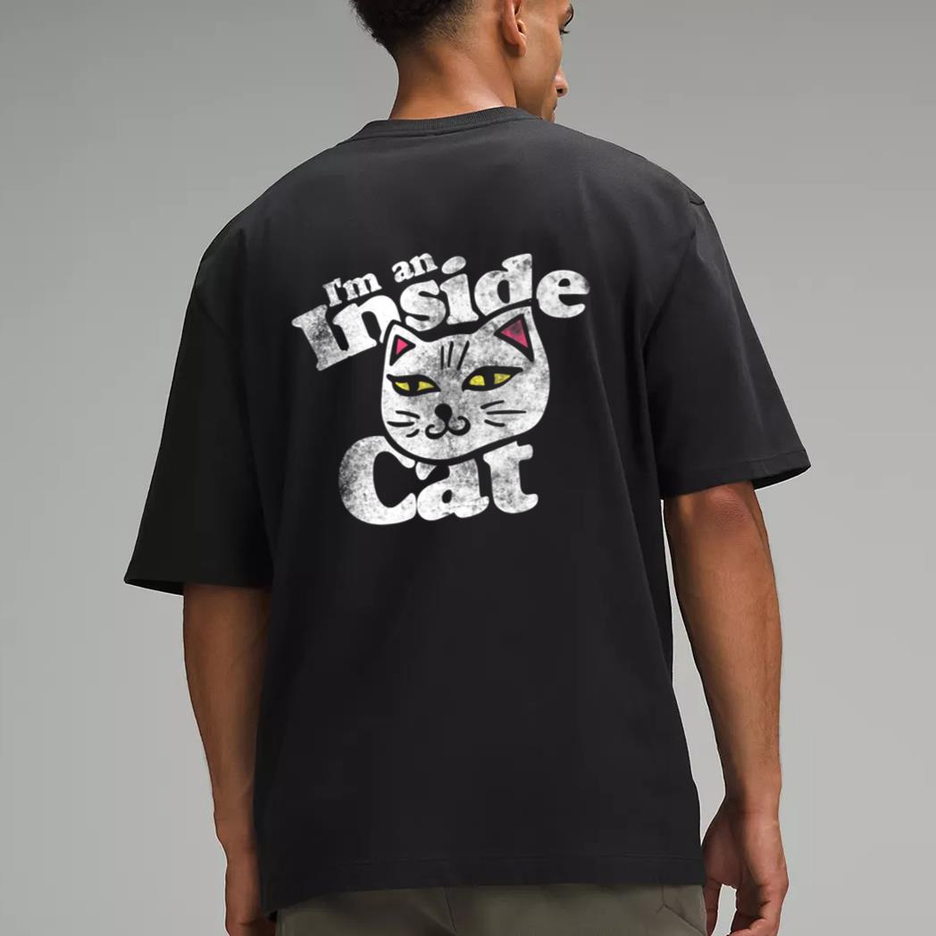 I'm an inside cat  vintage style cat lovers Men T-Shirt