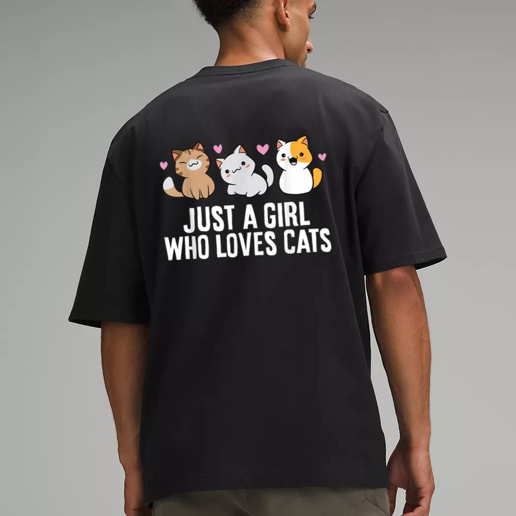 Just a Girl Who Loves Cats Men T-Shirt