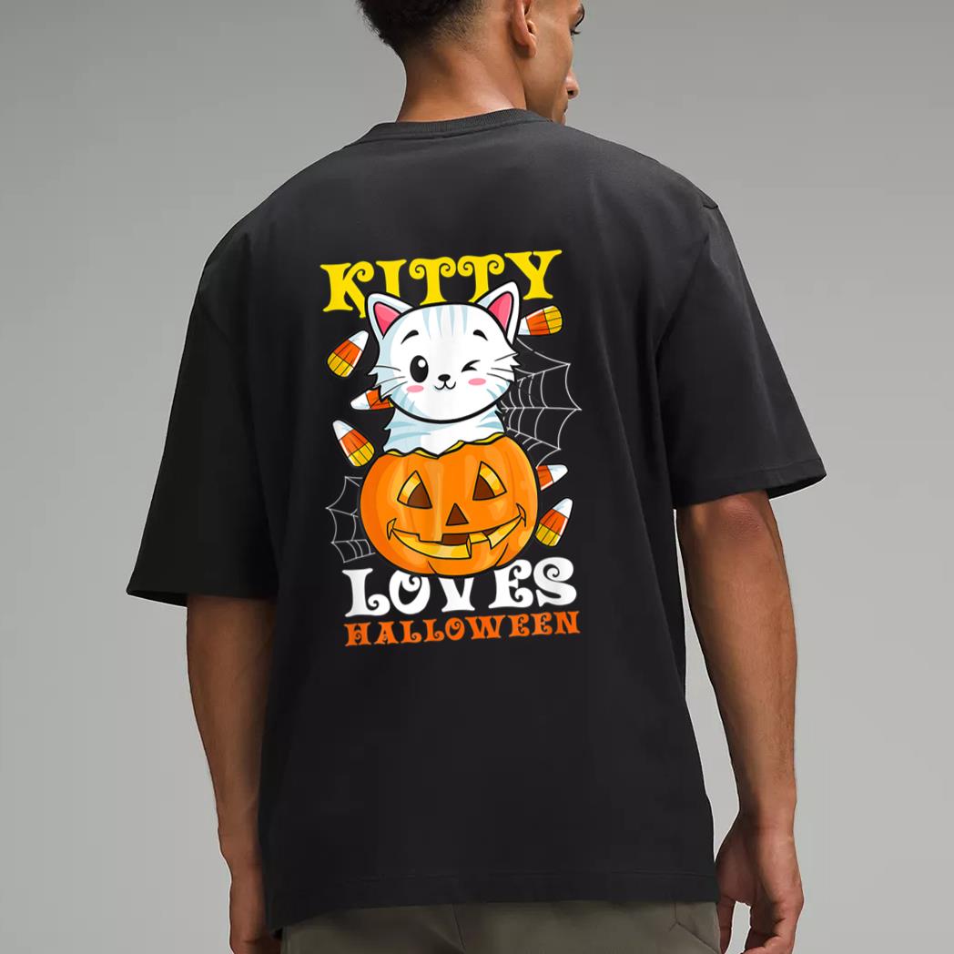 Kitty Loves Halloween Funny Scary And Spooky Halloween Cat Men T-Shirt